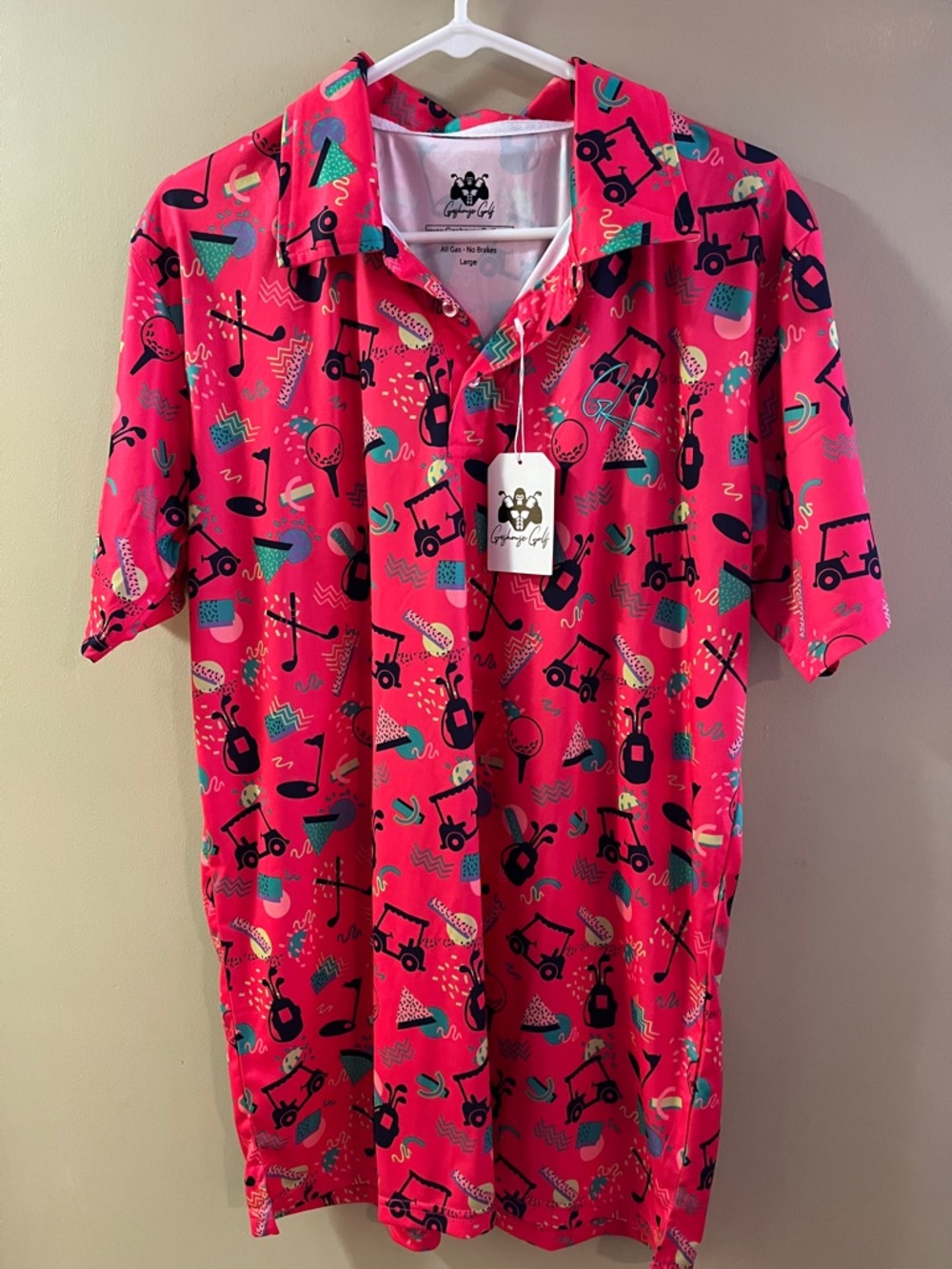 Men's Bright Coral Short-Sleeve Golf Button-Down Shirt with Graphic Print